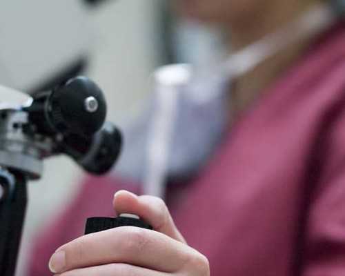 月经量少、颜色黑褐色-代孕靠不靠谱呢